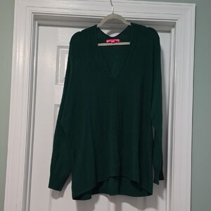 Chic Forest Green V-Neck Sweater